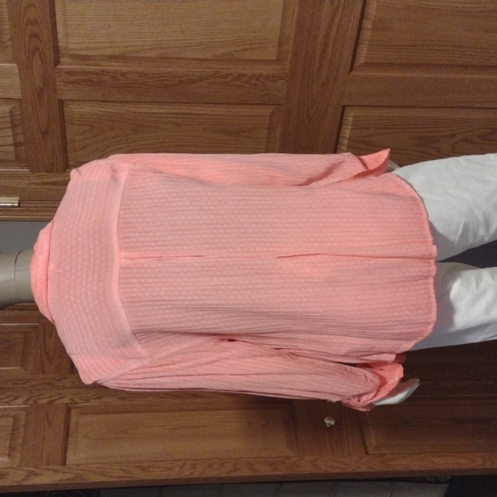 Maurices Large Coral/Salmon Button Down top. - Picture 2 of 7